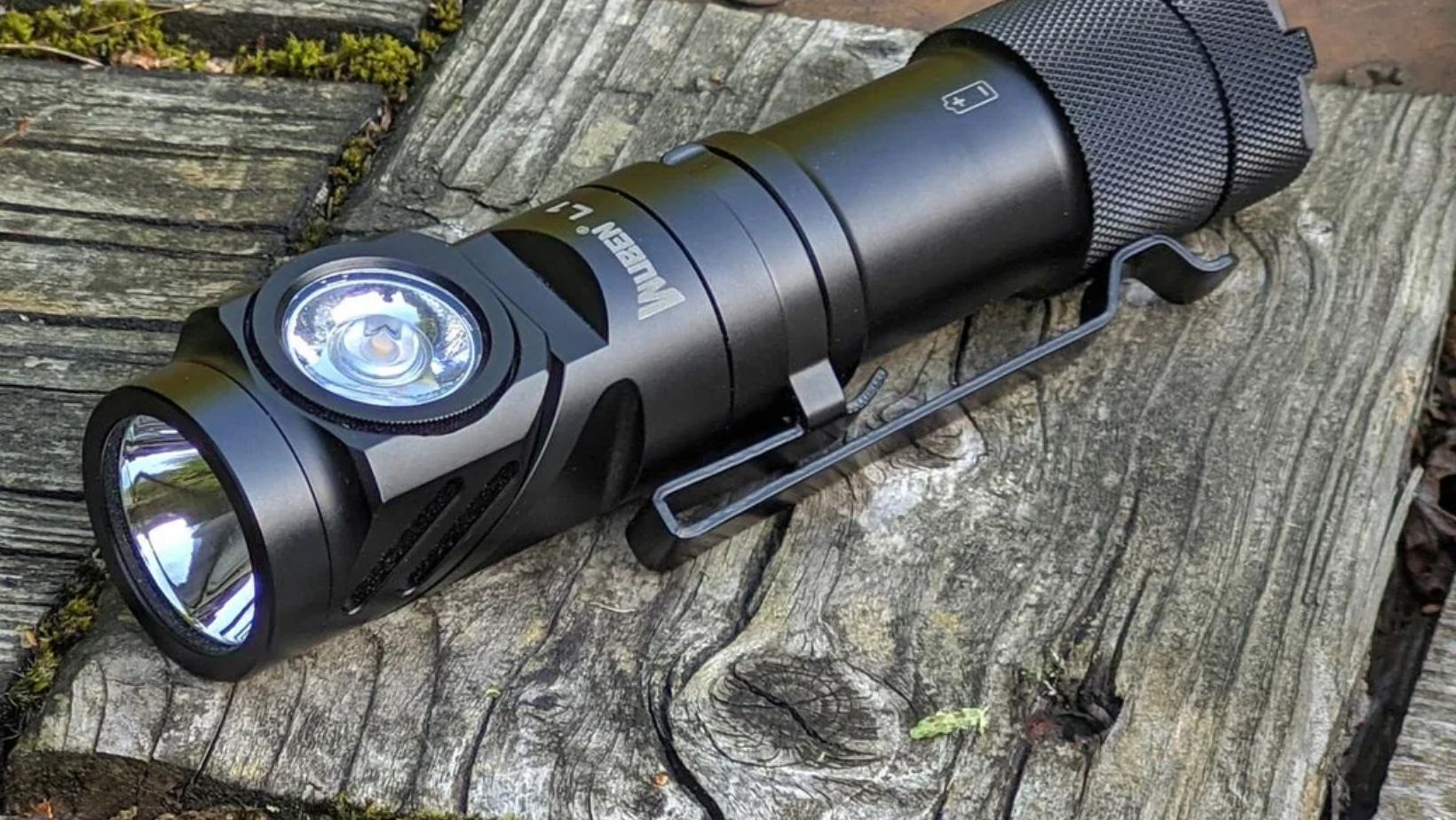 Different Types of Materials Used in the Construction of Everyday Flashlight