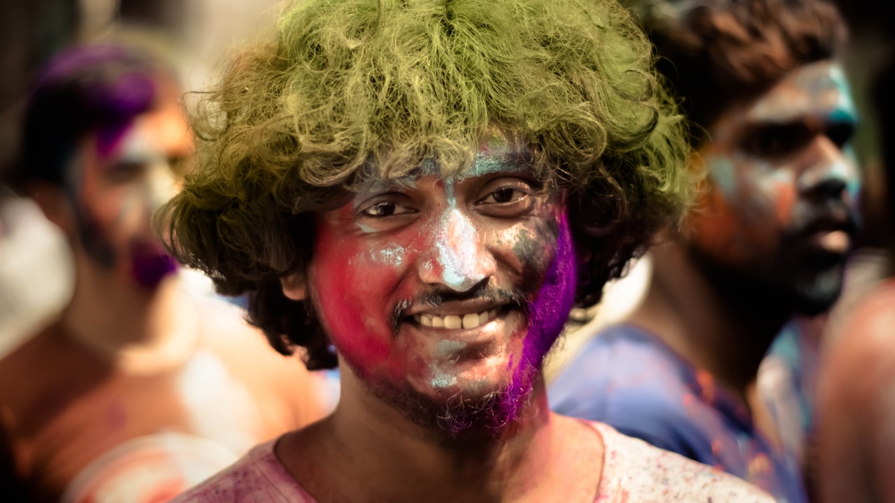 Rooted Wigs: A Fashionable Solution for Hair Loss and Thinning Hair